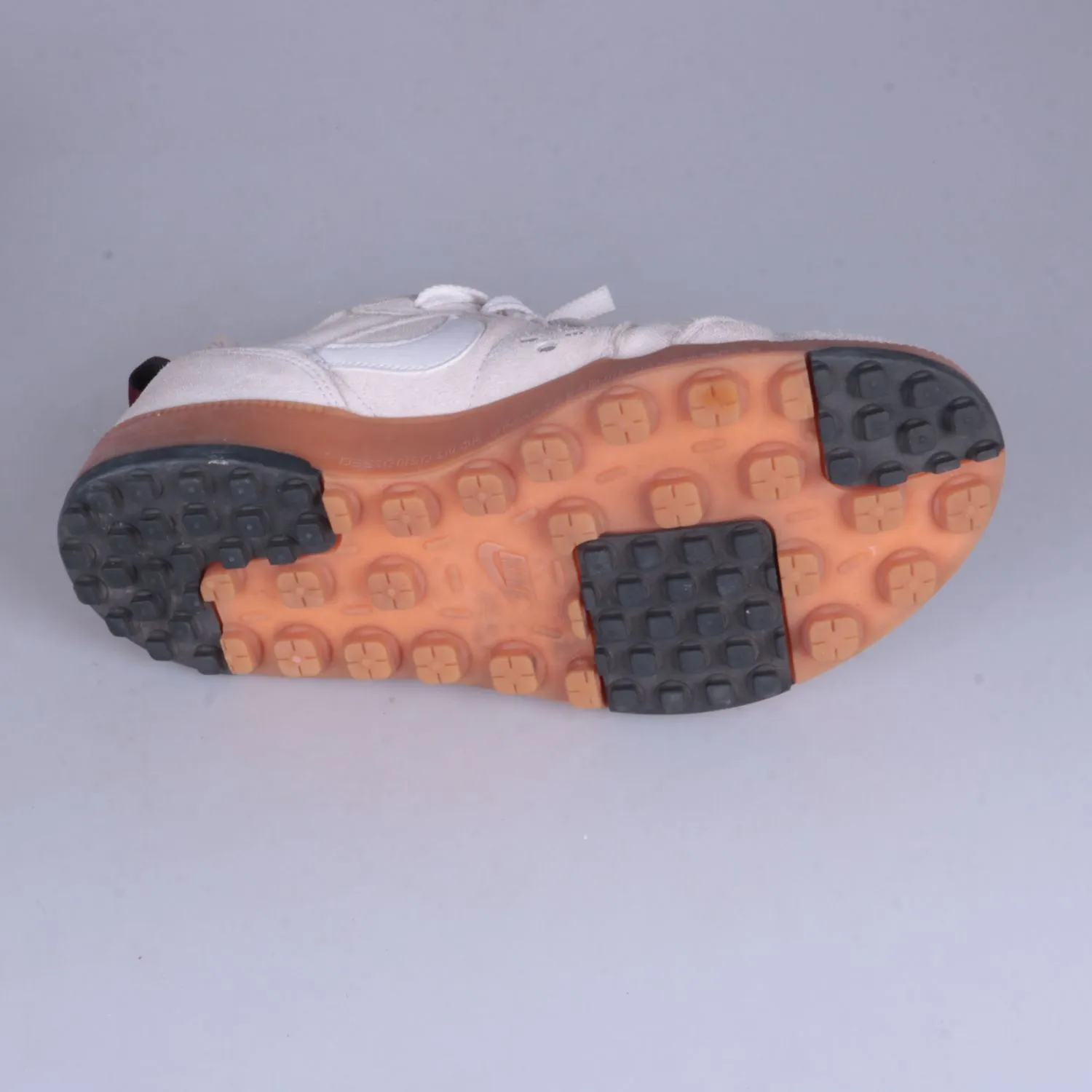 кроссовки Nike
