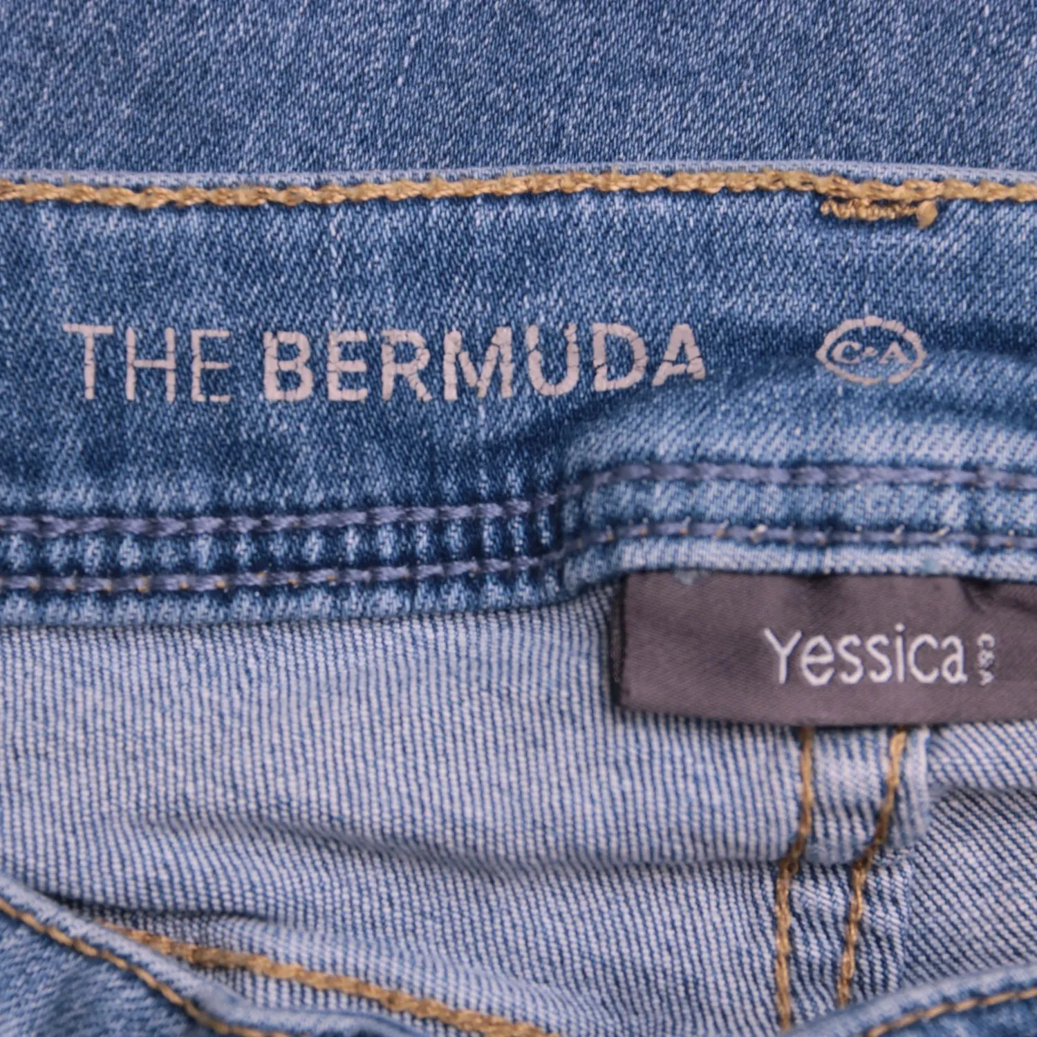 джинсовые шорты C&A